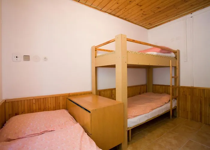 Aparthotel Prehrada**